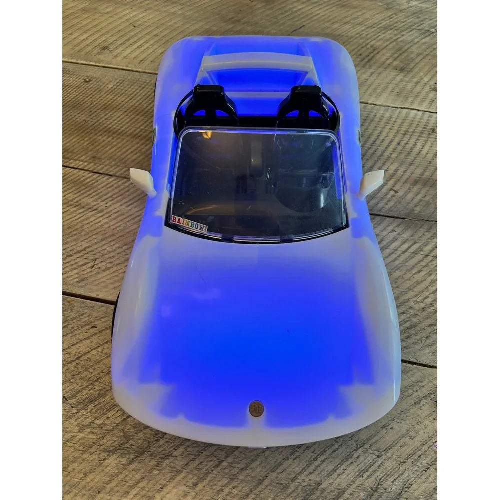 Rainbow High 8-in-1 Color Change Car White Convertible LED Light Up Vehicle
